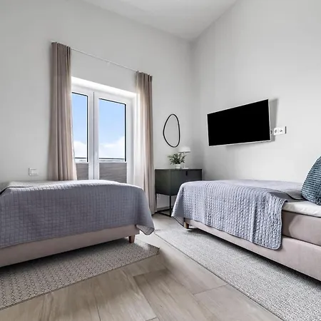 Sunset Penthouse Teresa Olpenitz