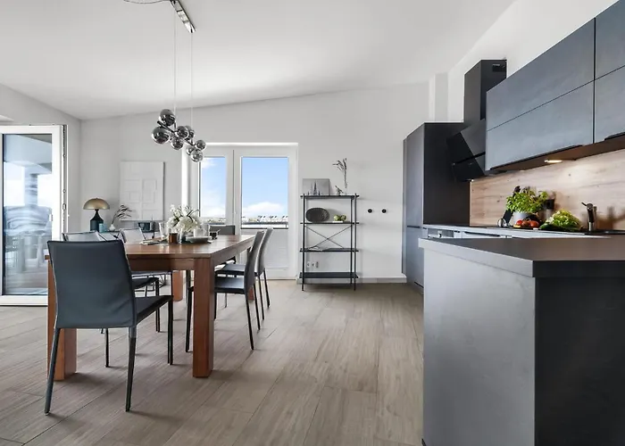 Sunset Penthouse Teresa Ольпениц